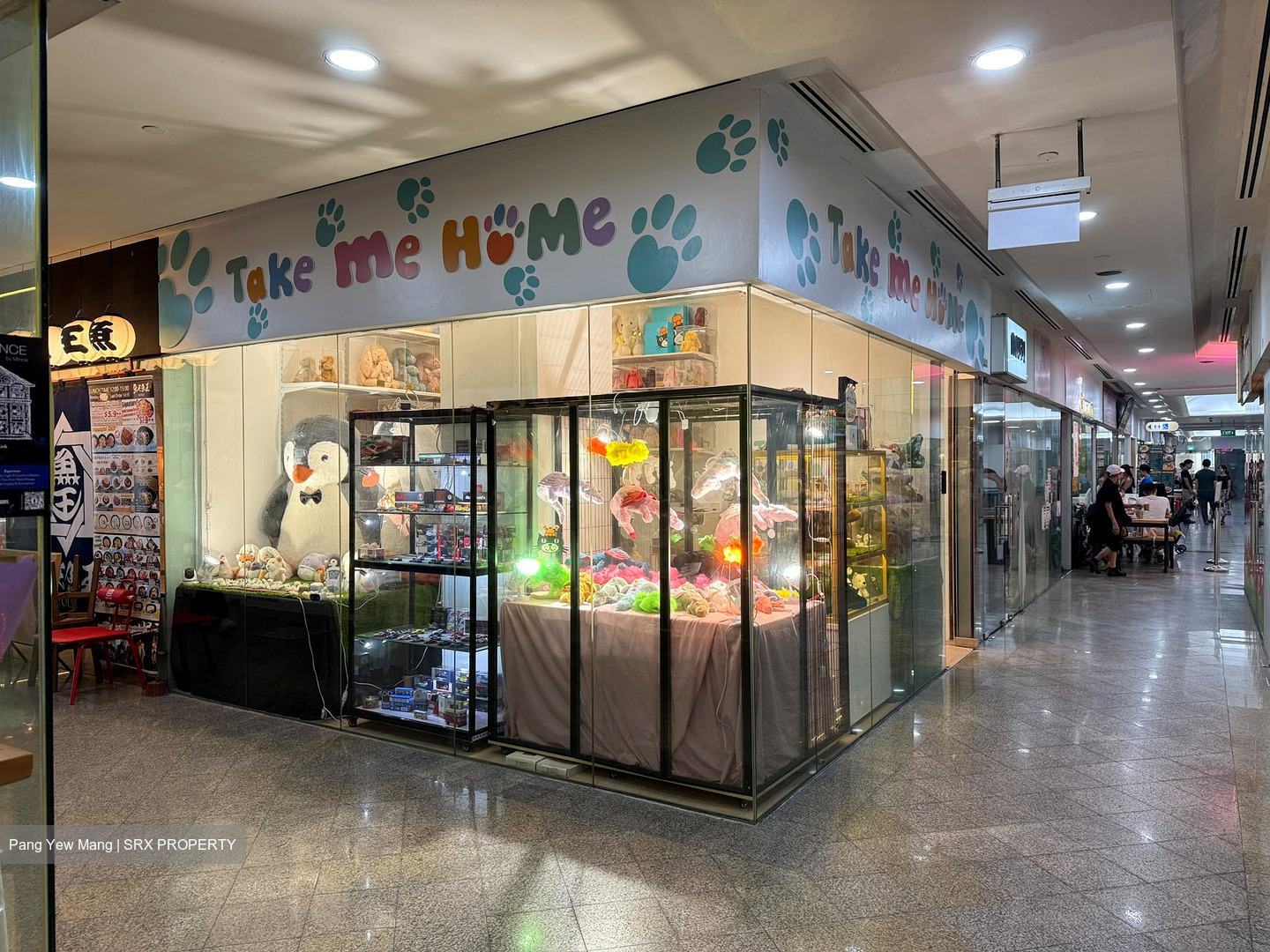 Sunshine Plaza (D7), Retail #624143101